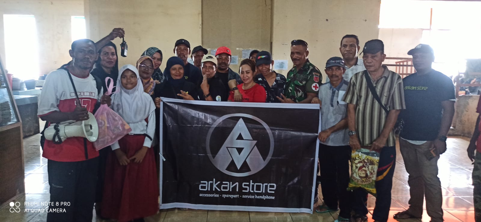 PB Amkay Provmal Gandeng Arkan Store Salurkan Bantuan Bagi Korban Kebakaran Pasar Gambus 1 IMG 20230522 WA0063