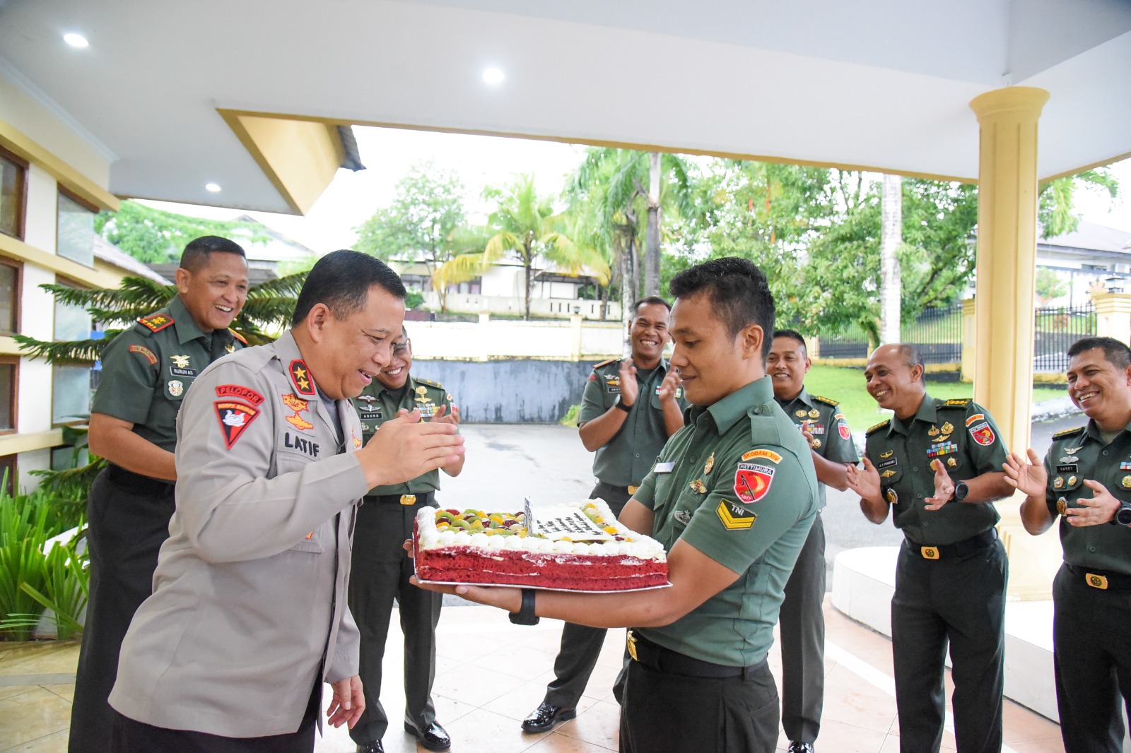 Surprise Pangdam Pattimura, untuk Kapolda Maluku 1 IMG 20230619 WA0053