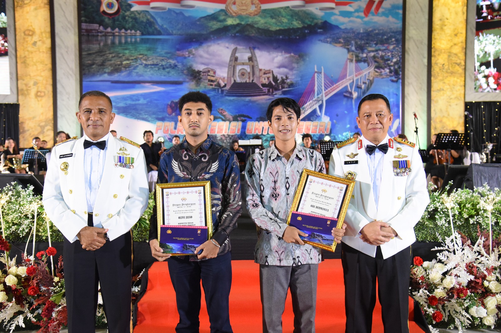 Malam Puncak Hari Bhayangkara Meriah, Kapolda Maluku Berikan Penghargaan Kepada Masyarakat 1 IMG 20230711 WA0026
