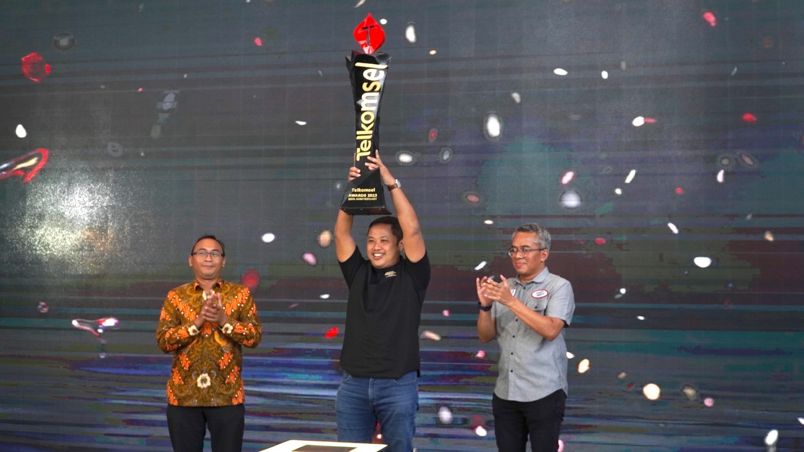 Telkomsel Awards 2023 Segera Digelar: Telkomsel akan Luncurkan Produk FMC Terbaru Telkomsel Awards 2023 Ajak Pelanggan Memilih Talenta Kreatif Favorit di Ekosistem Digital Indonesia 1 IMG 20230714 WA0032