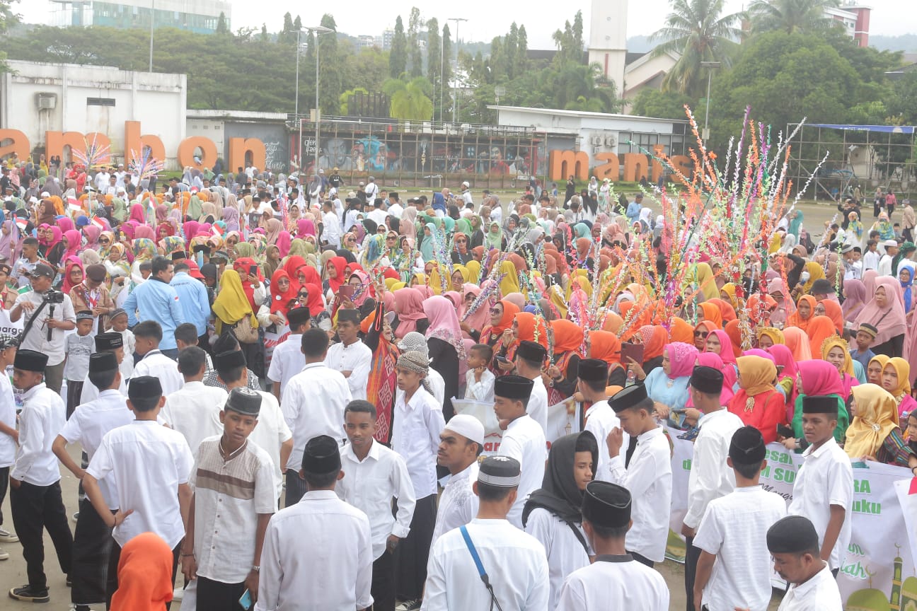 Penjabat Wali Kota Ambon Lepas Pawai Napak Tilas 1 Muharram 1445 H 2 IMG 20230719 WA0034