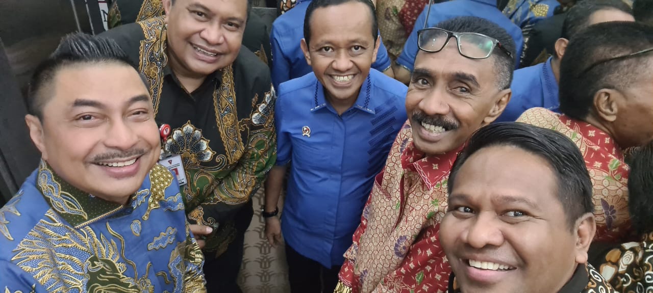 Wattimena Sampaikan Ucapan Terima Kasih Kepada Menteri Investasi dan Menteri PUPR 1 IMG 20230801 WA0061