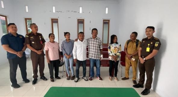 Kejari Malteng Tempuh Restorative Justice Tuntaskan Kasus Penganiayaan Keluarga Hukom 2 IMG 20230801 WA0089