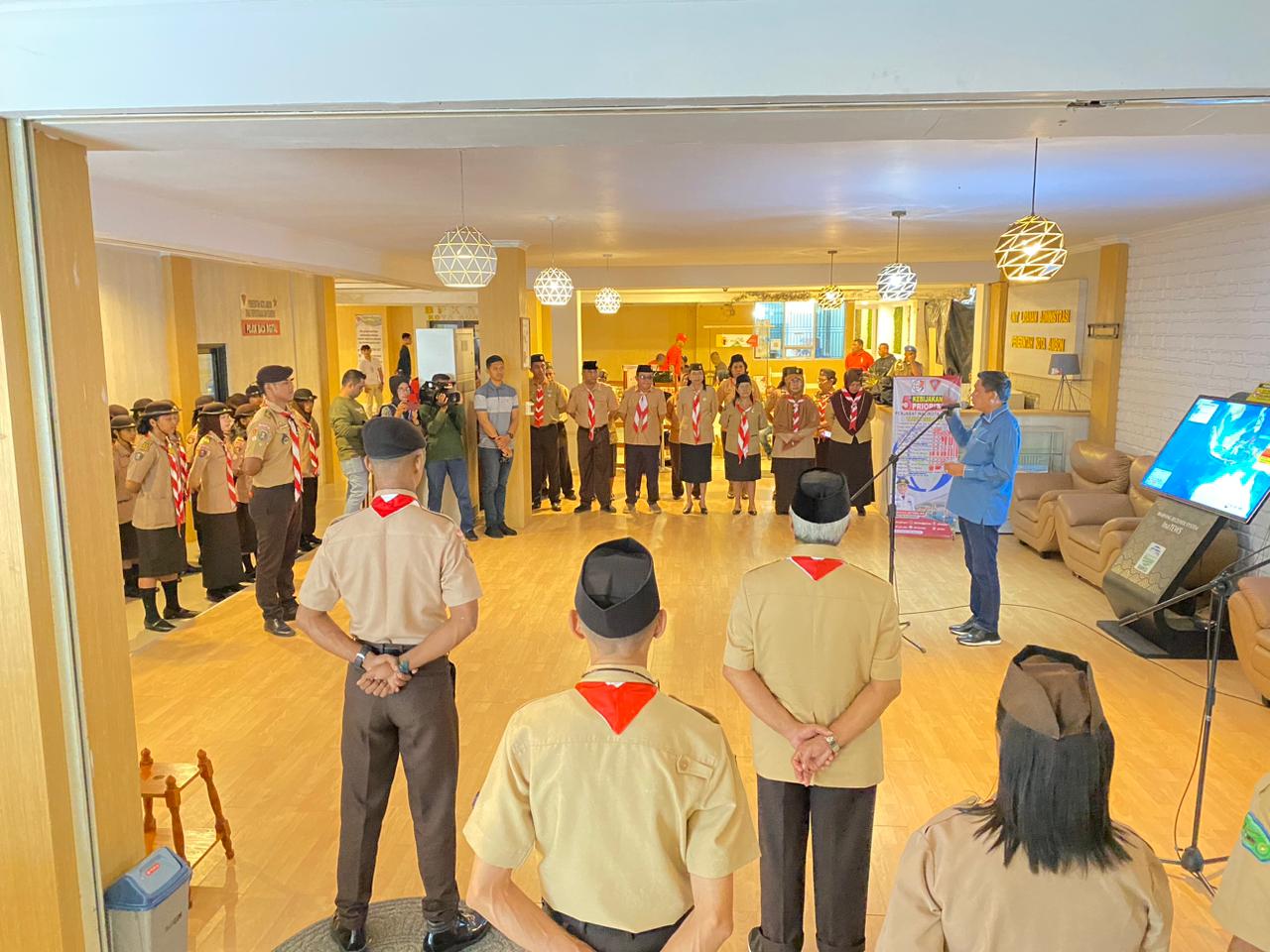 Penjabat Wali Kota Ambon Lepas Pramuka Kota Ambon Ikut Raimuna Nasional 1 IMG 20230804 WA0012