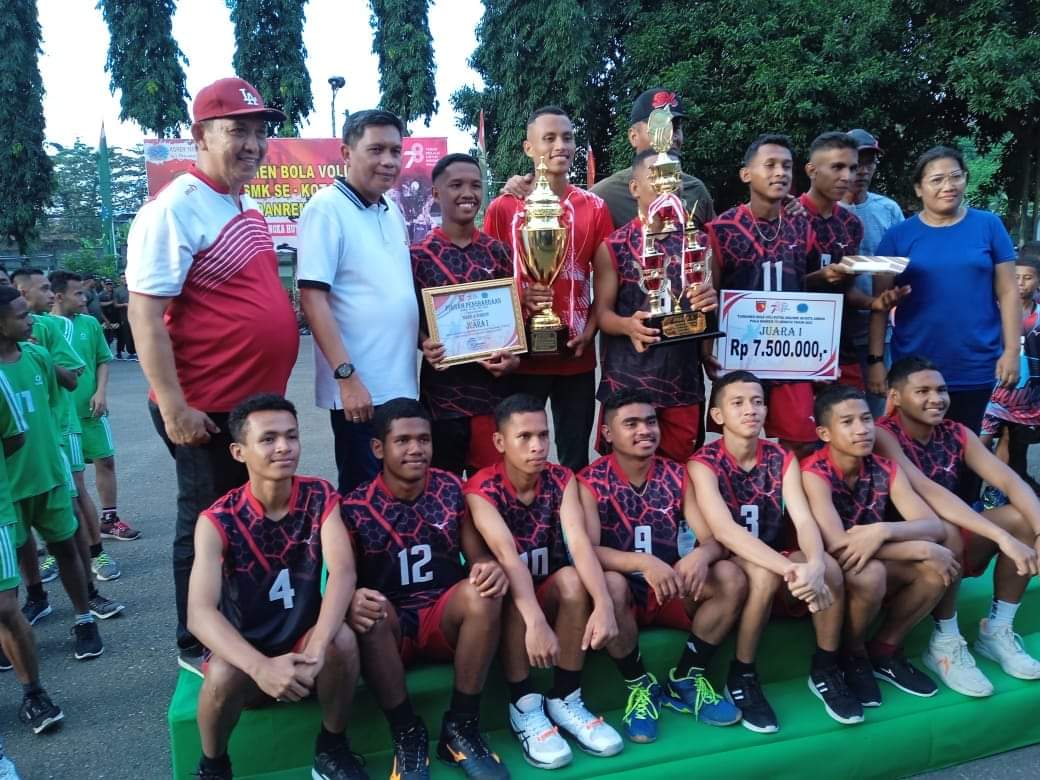 SMAN 4 Ambon Juara I Turnamen Bola Voli 2 IMG 20230815 WA0009