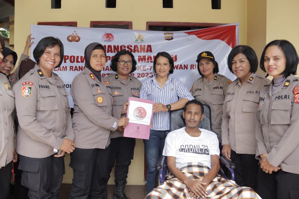 Jelang HUT ke-75, Polwan Polda Maluku Salurkan Bantuan Kepada Purnawirawan dan Anggota 1 IMG 20230816 WA0048