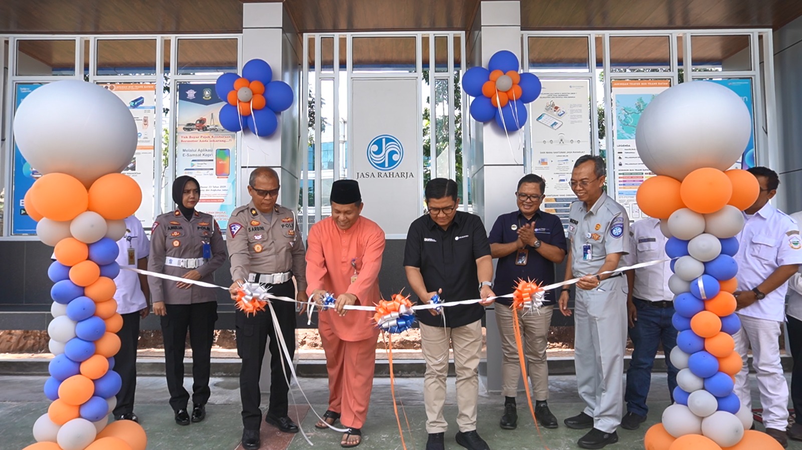 Tingkatkan Fasilitas dan Keselamatan Pengguna Angkutan Umum, Jasa Raharja Hibahkan Satu Unit Halte ke Pemkot Batam 1 IMG 20230816 WA0103