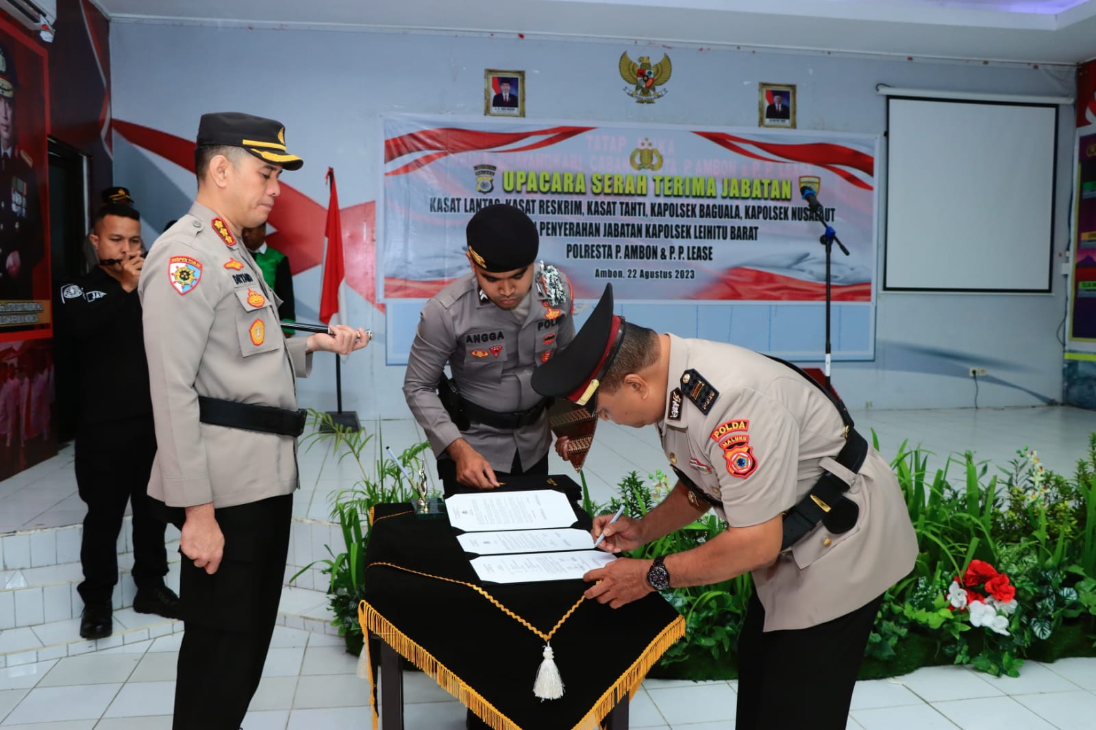 Polresta P. Ambon & P. P. Lesse Gelar Upacara Serah Terima Jabatan 1 IMG 20230822 WA0073