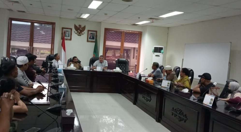 Ruko Disegel , Ratusan Pedagang Datangi DPRD Maluku 1 1693191273427 IMG 20230825 WA0098 1024x576 1