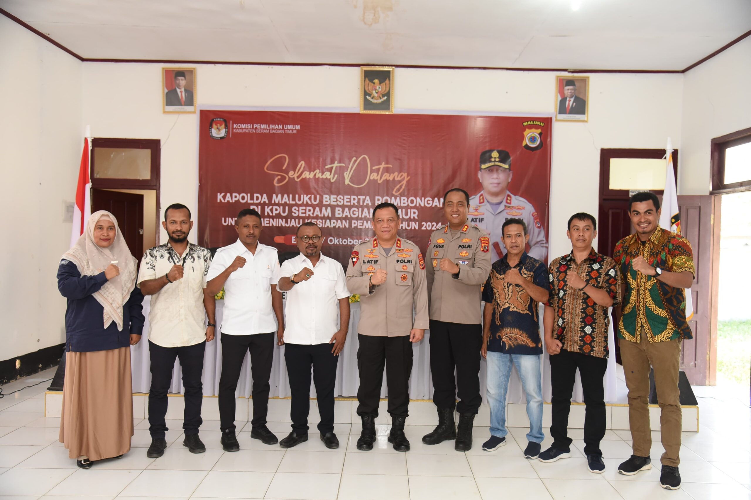 Kapolda Ajak KPU dan Bawaslu SBT Kerja Profesional Wujudkan Pemilu Damai 1 IMG 20231008 WA0006 scaled