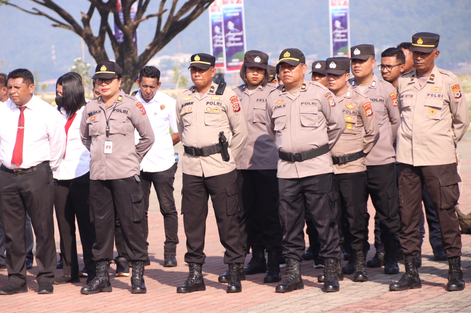 Satgas OMB Salawaku Diminta Amankan Logistik Kotak Suara di KPU 2 IMG 20231030 WA0007