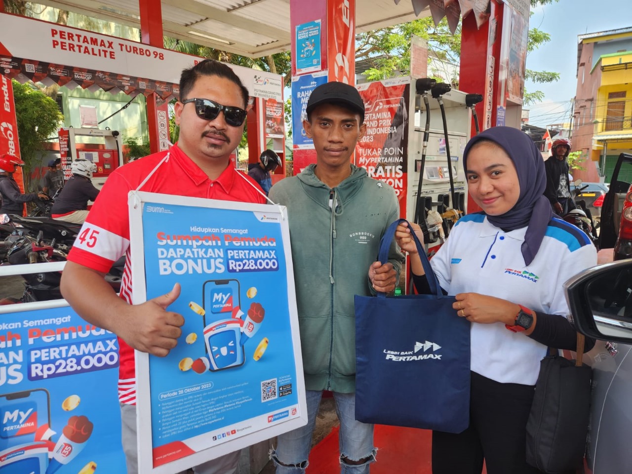 Peringati Hari Sumpah Pemuda 2023, Pertamina Patra Niaga Regional Papua Maluku Bagikan Pertamax Gratis Kepada Pengguna MyPertamina Jika Hafal Teks Sumpah Pemuda 1 IMG 20231030 WA0010