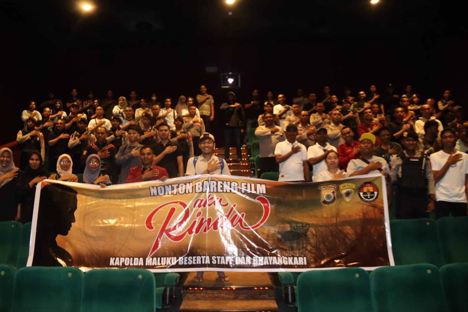 Gelar Nobar Film Aku Rindu, OKP Cipayung Plus Apresiasi Kapolda Maluku 1 WhatsApp Image 2023 10 22 at 13.19.14 1