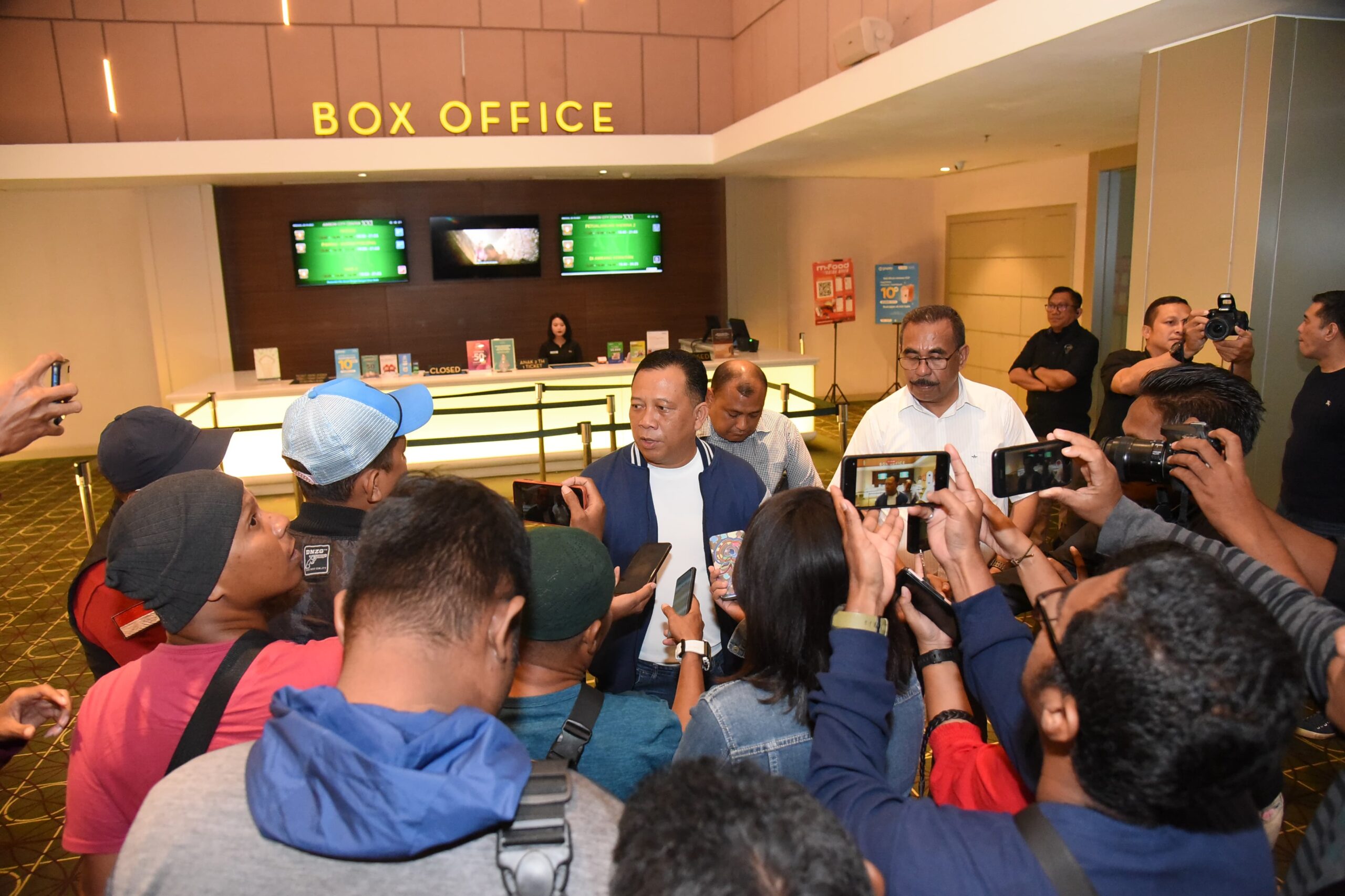 Nobar Film Inspiratif "Aku Rindu", Kapolda: Kita Harap Ada Sineas-sineas Muda yang Bisa Angkat Cerita Inspiratif dari Maluku 1 WhatsApp Image 2023 10 22 at 13.20.11 scaled