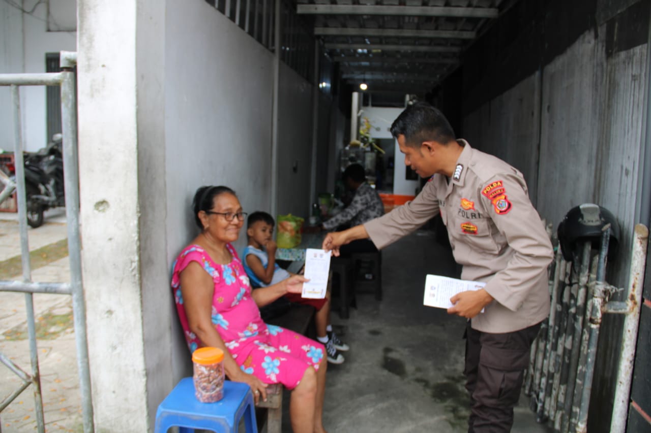 Tim Preemtif OMB Salawaku Polda Maluku Kunjungi Pasar Mardika 1 WhatsApp Image 2023 10 23 at 11.40.15 1