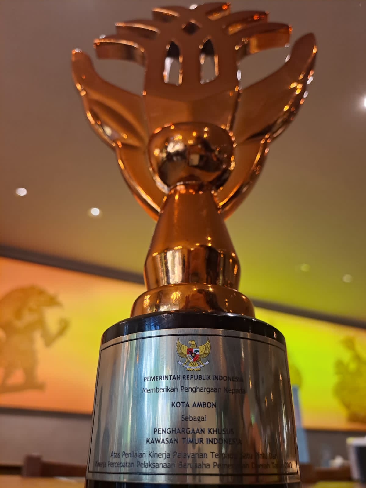 Kota Ambon Raih Penghargaan Khusus KTI Dari Kementerian Investasi 1 WhatsApp Image 2023 11 08 at 15.01.45 1