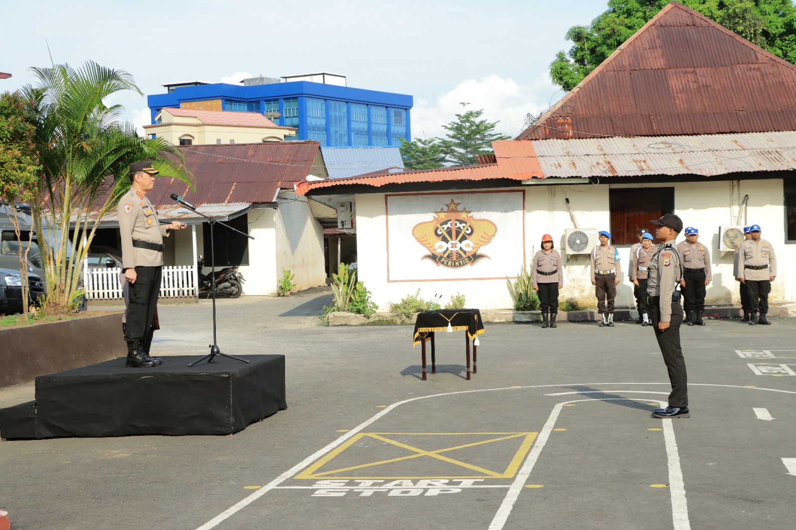 Kapolresta Ambon Pimpin Upacara Pembukaan dan Penerimaan Siswa Latja Bintara Polri Gel II T.A. 2023 1 WhatsApp Image 2023 11 13 at 07.07.33 8ec0f503