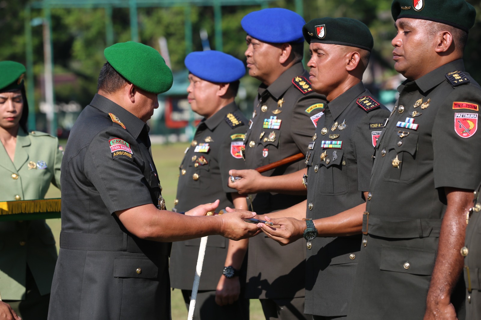 Pimpin Sertijab, Pangdam Pattimura: Jabatan Identik Dengan Tanggung Jawab 1 WhatsApp Image 2023 11 15 at 16.11.07 b3db5c75 1