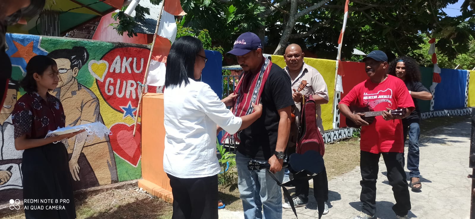 MJL Canangkan Musik Jukulele di SLB ABCD Leleani 2 Latuhalat 1 WhatsApp Image 2023 11 16 at 07.54.19