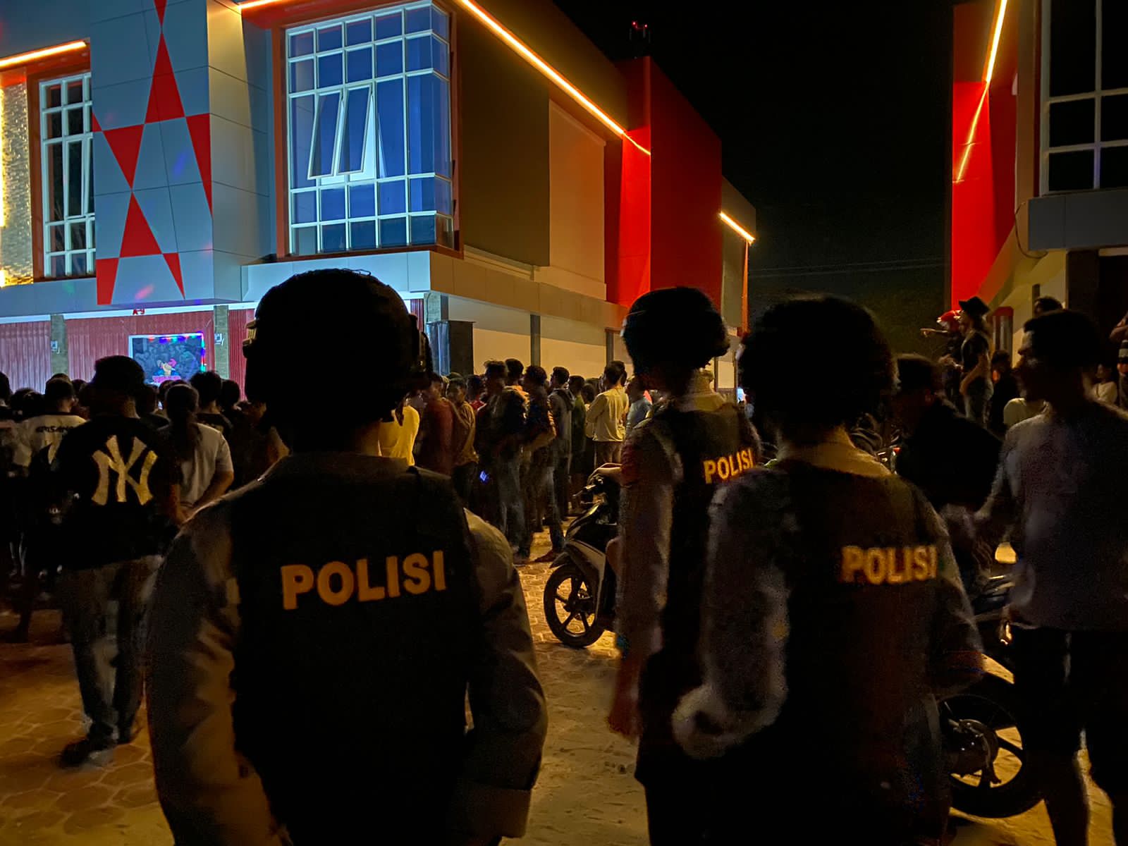 Patroli Harkamtibmas Sat samapta Polrrs MBD, Wujud Tanggung Jawab Polri kepada Masyarakat 1 WhatsApp Image 2023 11 26 at 19.42.31 cab6ba78