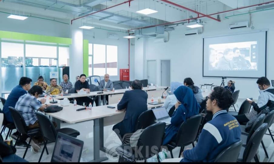 Masuk Riset Kota Cerdas, Lekransy Paparkan Kesiapan Digital Ambon Di ITB 2 IMG 20231205 WA0058