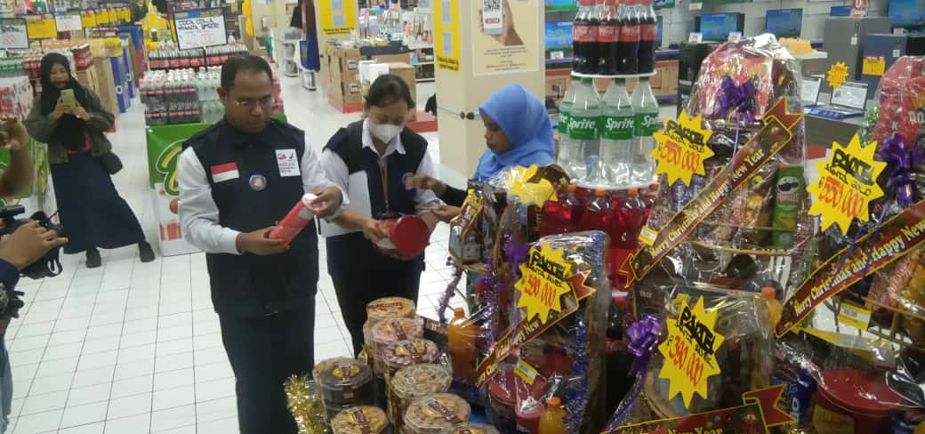 BPOM Lakukan Pengawasan Pangan & Parsel 3 WhatsApp Image 2023 12 14 at 19.08.55 94d2a9d0