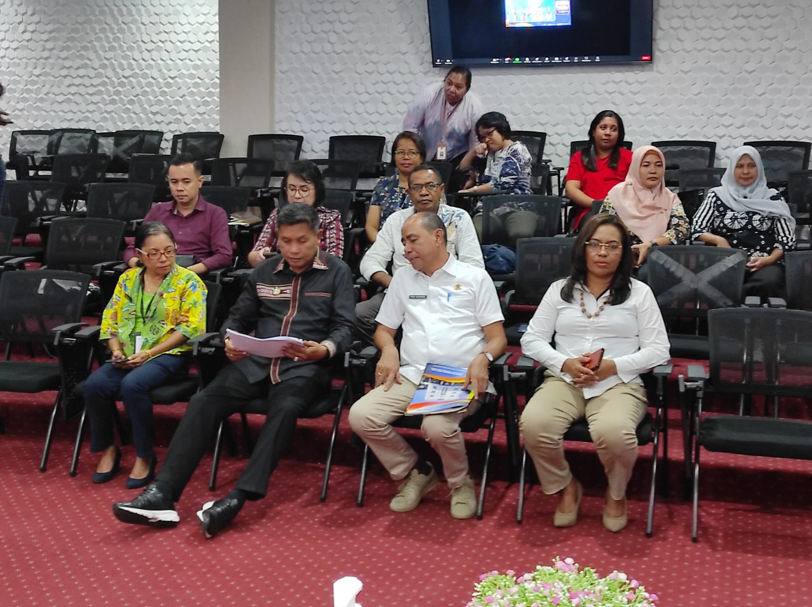 Pemkot Ambon Masuk Zona Hijau Penilaian Standar Kepatuhan Pelayanan Publik 1 WhatsApp Image 2023 12 15 at 14.36.29 0f7c95b7