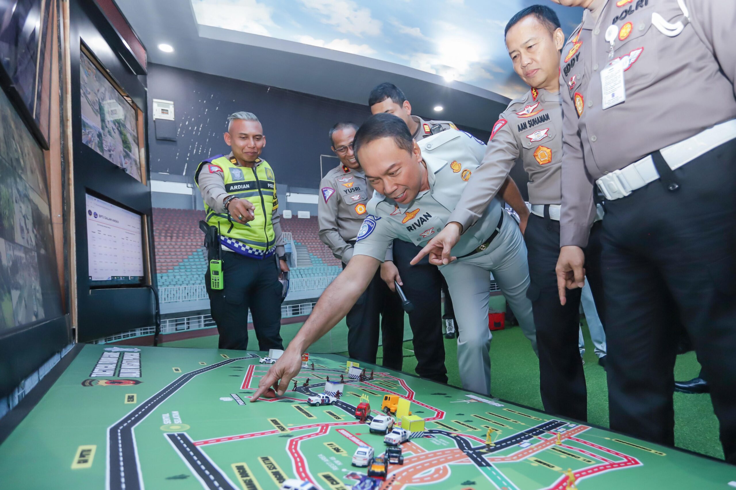 Cek Pelaksanaan PAM Nataru, Jasa Raharja dan Korlantas Polri Lakukan Tinjauan ke Jalur Puncak Bogor 1 WhatsApp Image 2023 12 29 at 12.02.35 7ddad4a6 scaled
