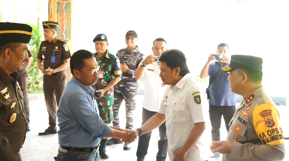 Sekda Sambut Kehadiran Wakil Jaksa Agung RI Di Maluku 1 WhatsApp Image 2024 01 31 at 17.47.35 797cdaff