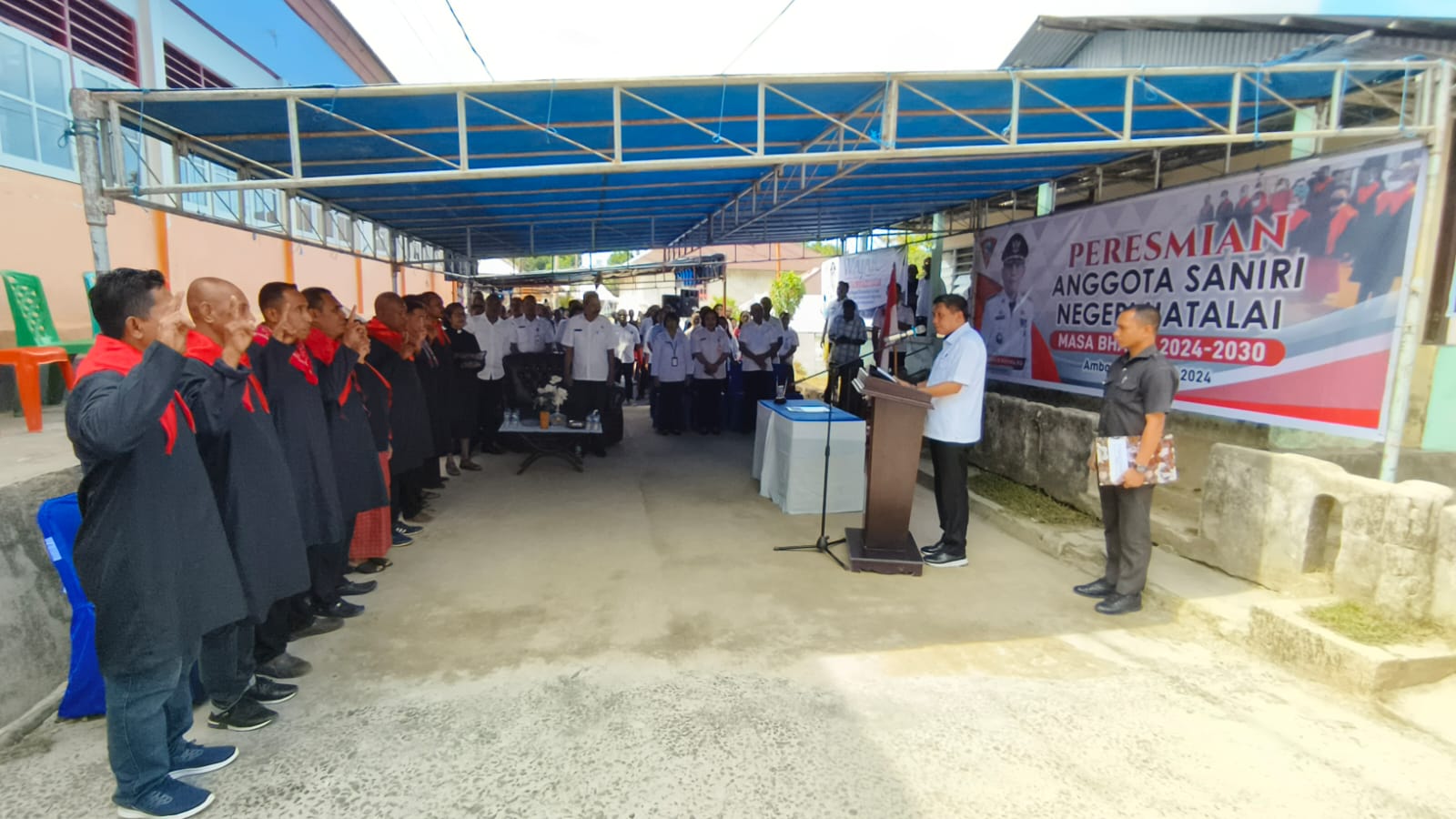 Penjabat Walikota Ambon Lantik Saniri Negeri Hatalai 1 WhatsApp Image 2024 01 31 at 20.37.36 44818f12