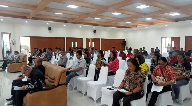 Keluarga Besar Sekretariat DPRD Maluku Gelar Ibadah Syukur Natal 1 Sekretariat DPRD Maluku Gelar Ibadah Syukur Natal
