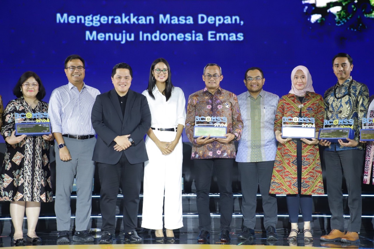 Sukses Implementasikan TJSL Berkelanjutan, Jasa Raharja Raih Penghargaan di Ajang BCOMSS Award 2024 1 WhatsApp Image 2024 03 08 at 17.49.18 afa44ab2