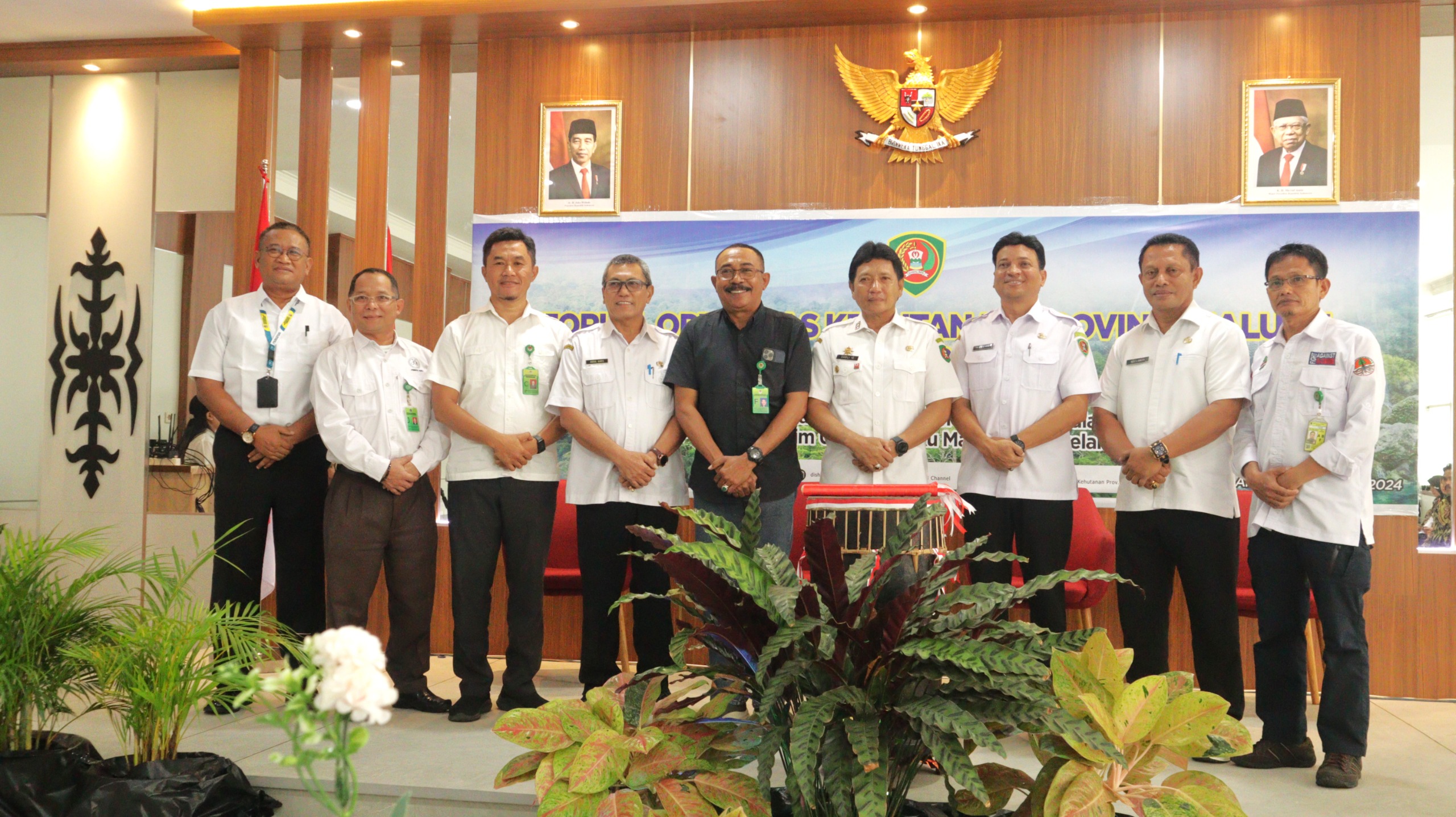Sekda Buka forum OPD Dinas Kehutanan Provinsi Maluku 1 WhatsApp Image 2024 03 20 at 16.12.58 17b648a5