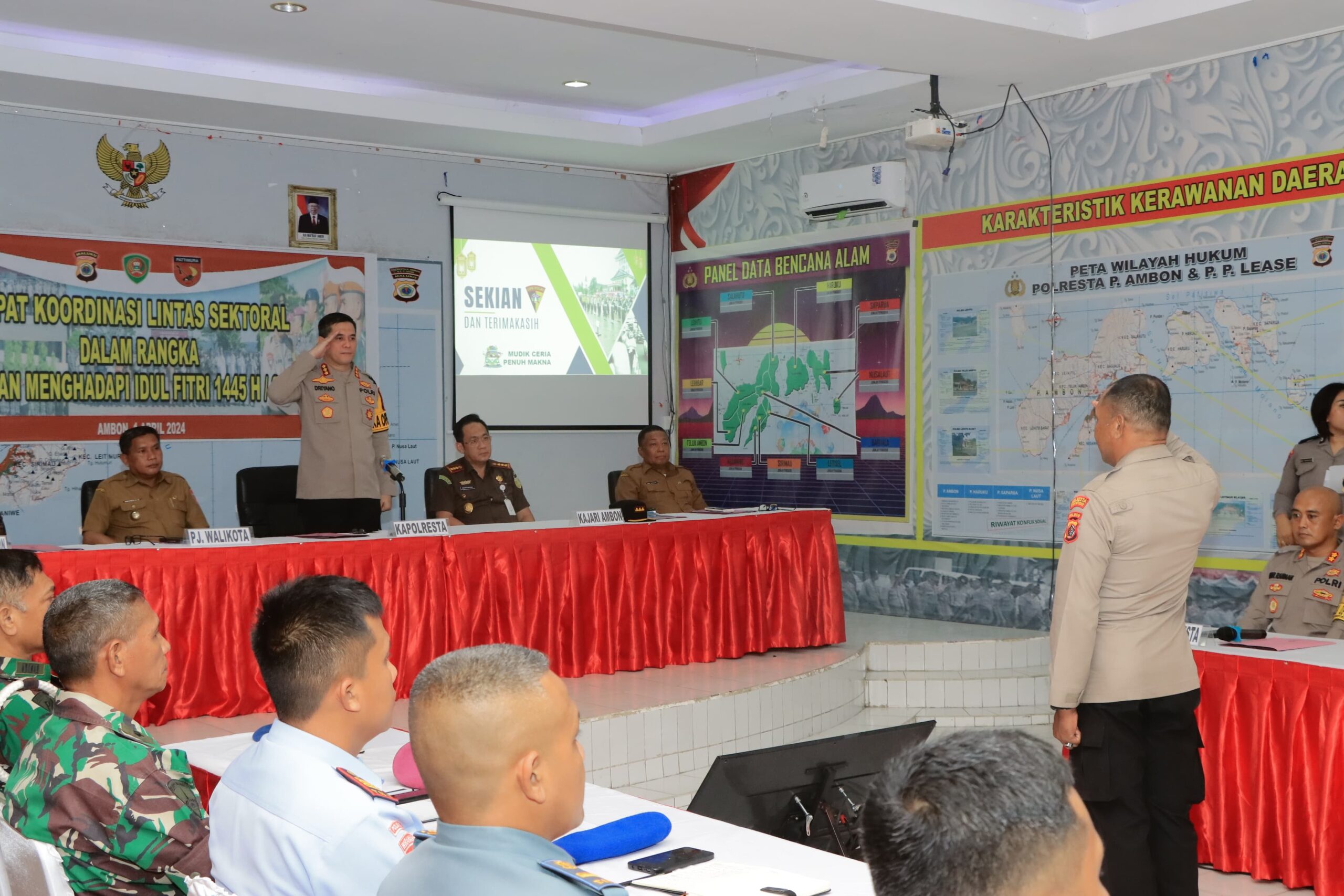 Polres Ambon Rakor Jelang Operasi Ketupat Salawaku 2024 1 WhatsApp Image 2024 04 02 at 11.57.40 0edb61e8 scaled