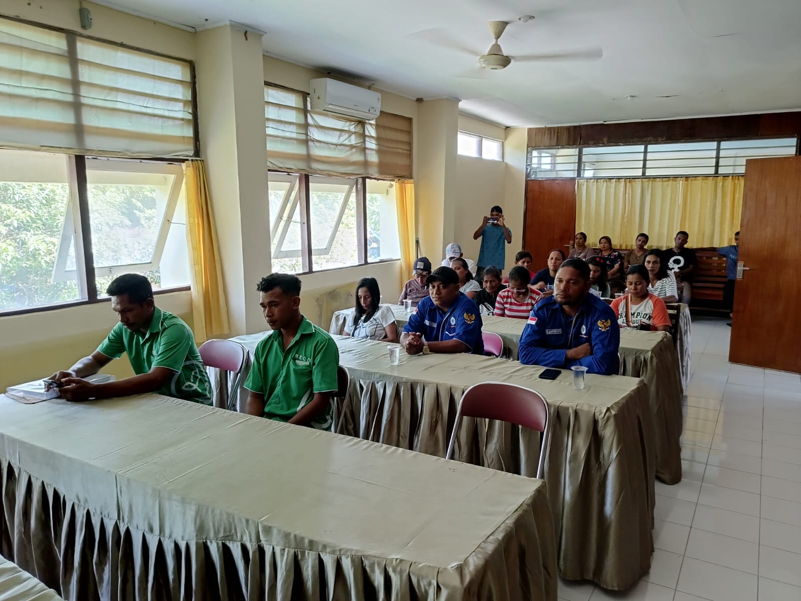 Disnaker Kota Tangani Perselisihan Industrial PT. TPA 1 WhatsApp Image 2024 04 19 at 22.54.19 6cb247f5