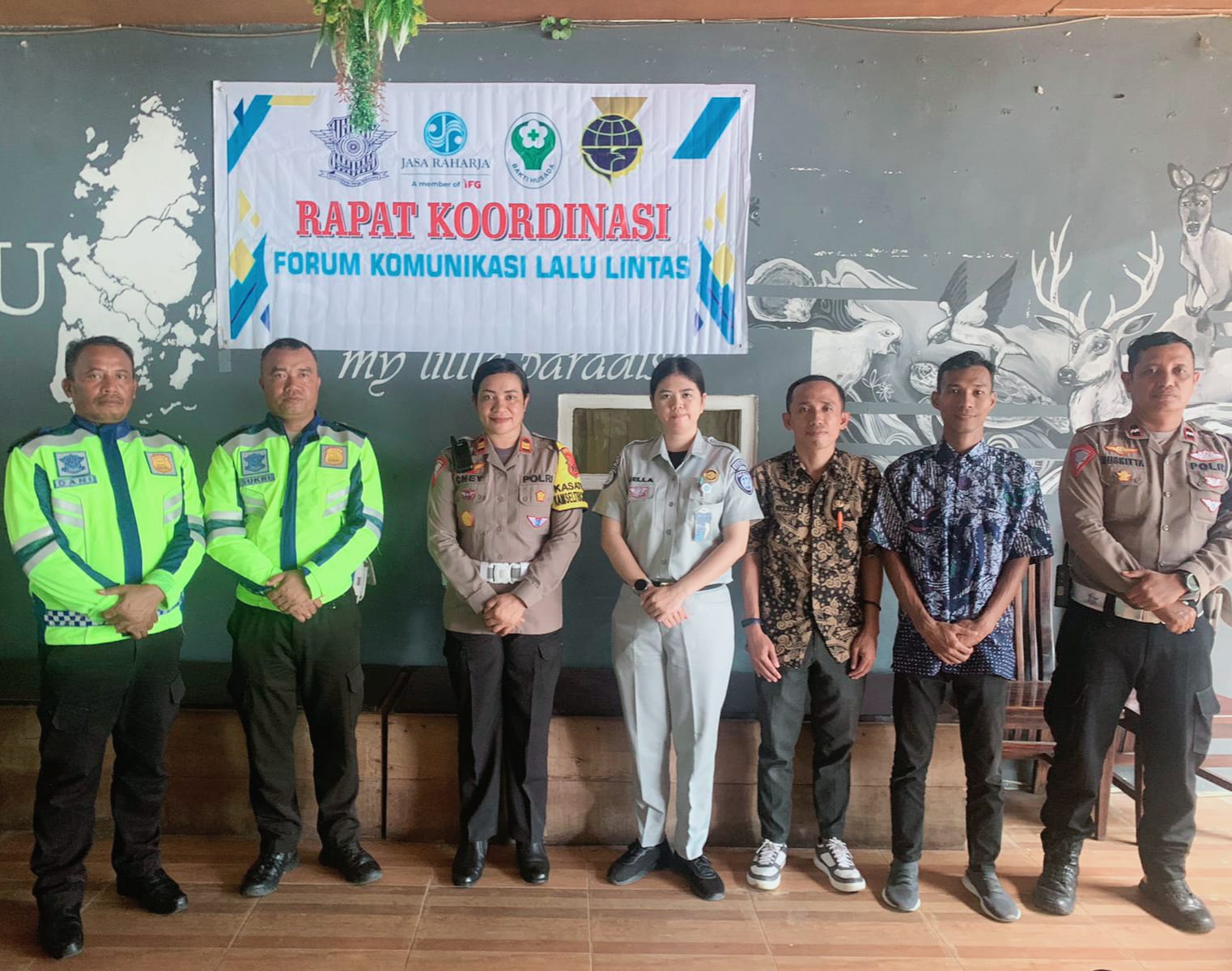 Forum Komunikasi Lalu Lintas (FKLL) Jasa Raharja Cabang Maluku Diwakili PJJR Samsat Dobo Bersama Stakeholder 1 WhatsApp Image 2024 04 29 at 16.52.53 df840a42
