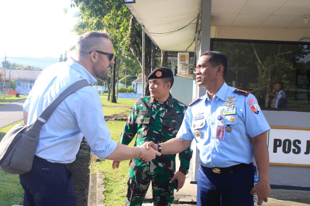 Danlanud Pattimura Terima Courtesy Call United States Defense Thread Reduction Agency (US DTRA) 1 WhatsApp Image 2024 04 30 at 07.45.04 d16b75b1