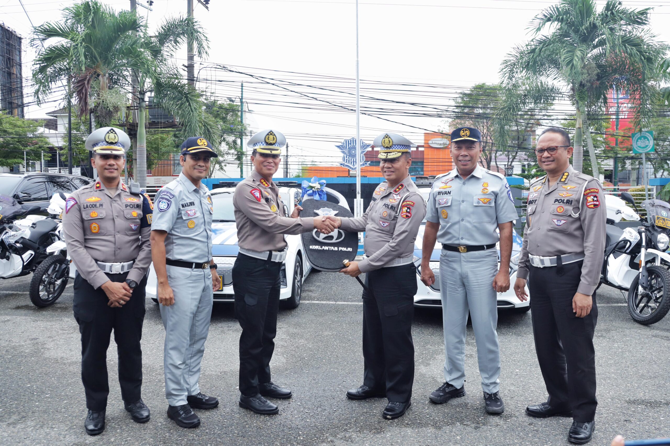 Sukseskan HUT ke-79 RI di IKN 17 Agustus Mendatang, Jasa Raharja dan Korlantas Polri Sinergi Wujudkan Kamseltibcarlantas dan Zero Accident 1 WhatsApp Image 2024 05 07 at 06.29.24 7deba03f scaled