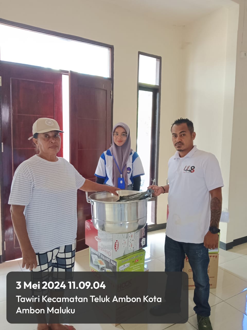Dukung Usaha UMKM Pemerintah Negeri Tawiri Salurkan Bantuan Usaha 1 IMG 20240618 WA0057