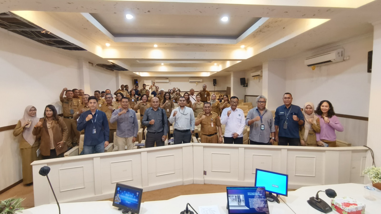 Pemkot Gelar Rakor Dewan Smart City 1 WhatsApp Image 2024 06 04 at 23.02.25 33749e4c