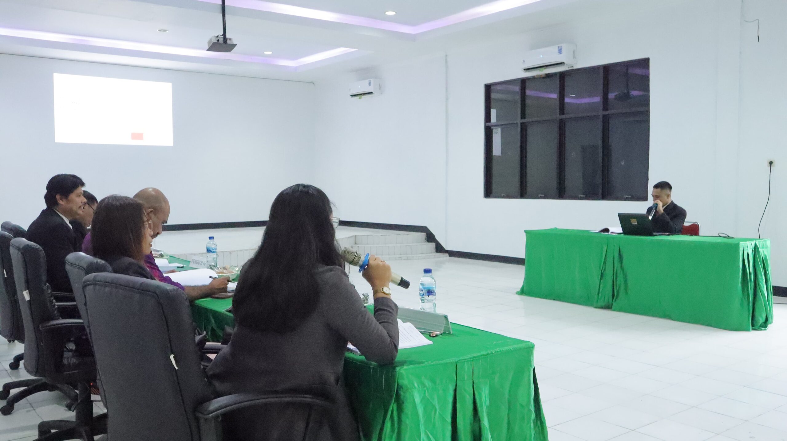 Polresta Ambon Fasilitas Satu Tahanan Ikut Ujian Skripsi 1 IMG 20240725 WA0036 scaled