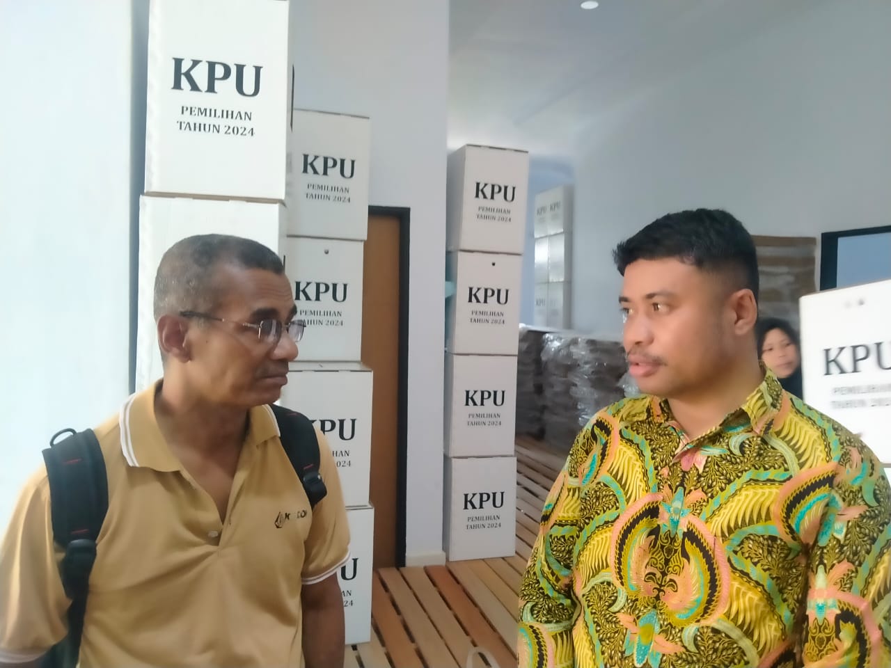 Bawaslu Kawal Penyaluran Surat Suara Sampai Di Gudang Logistik 1 IMG 20241020 WA0019
