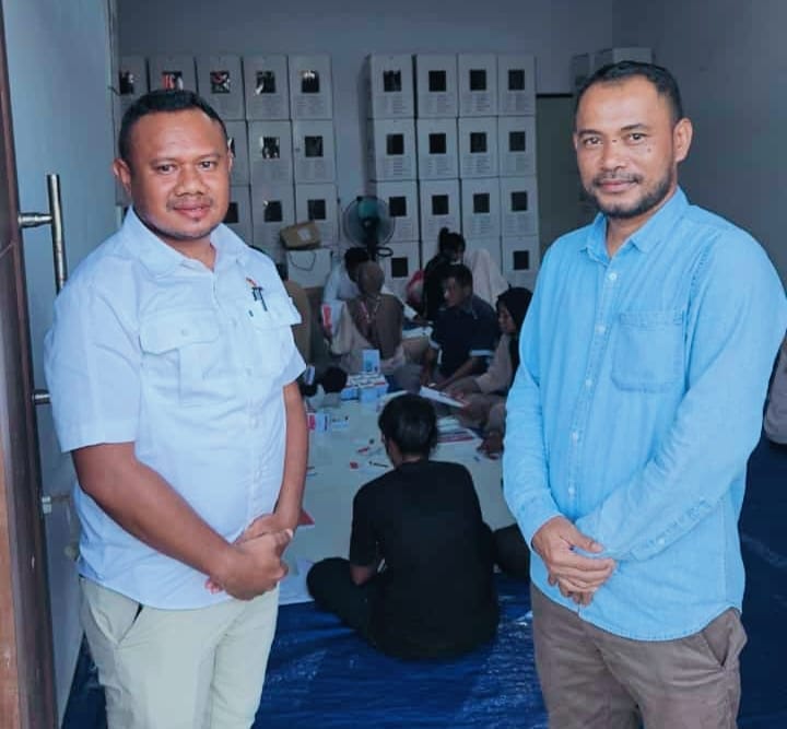 Sortir Surat Suara Pilkada Buru Selatan Diawasi Bawaslu 1 IMG 20241029 WA0028