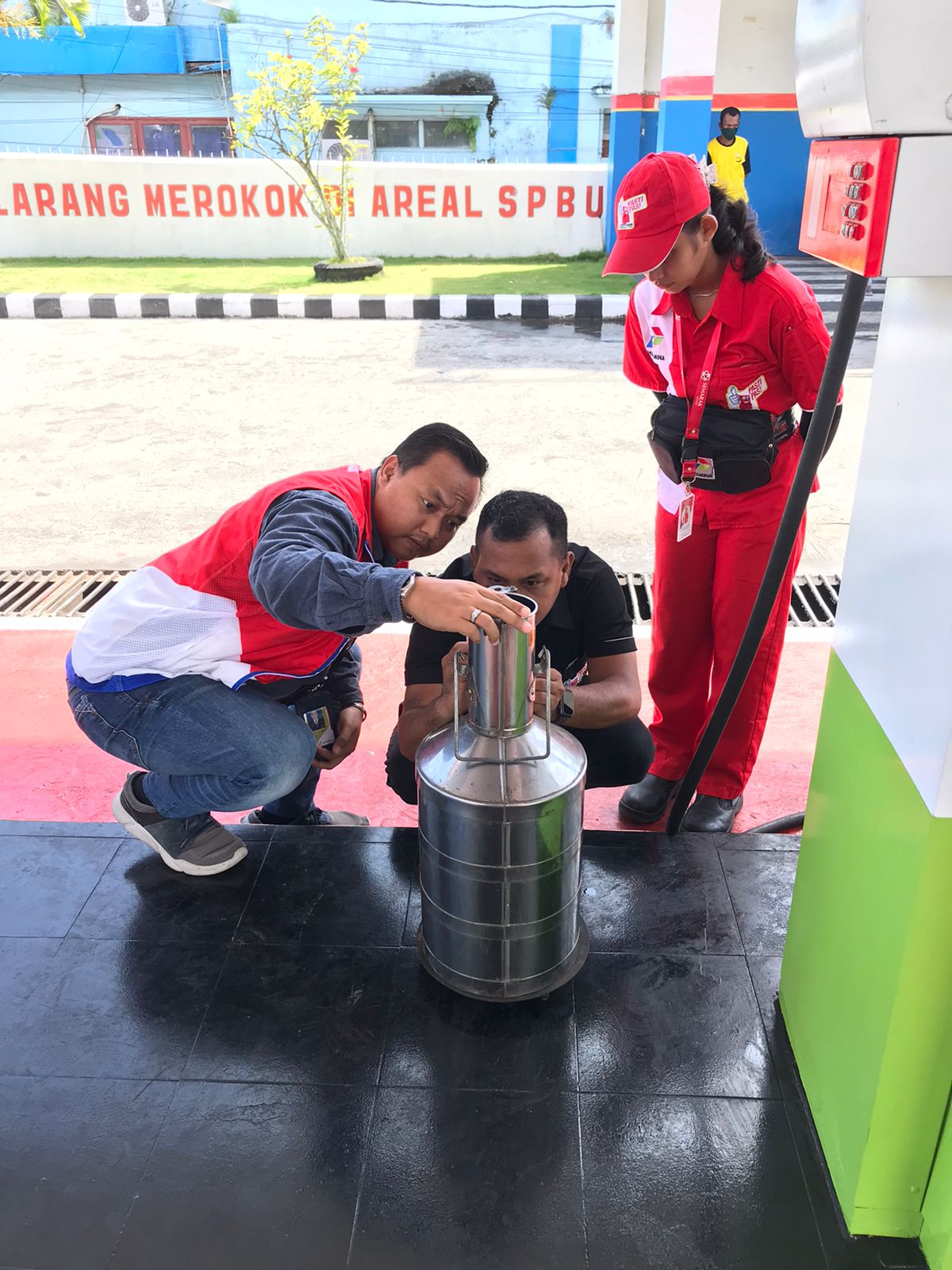 Pastikan Kelancaran Pilkada 2024, Pertamina Patra Niaga Regional Papua Maluku Lakukan inspeksi ke Sejumlah SPBU 1 IMG 20241122 WA0058