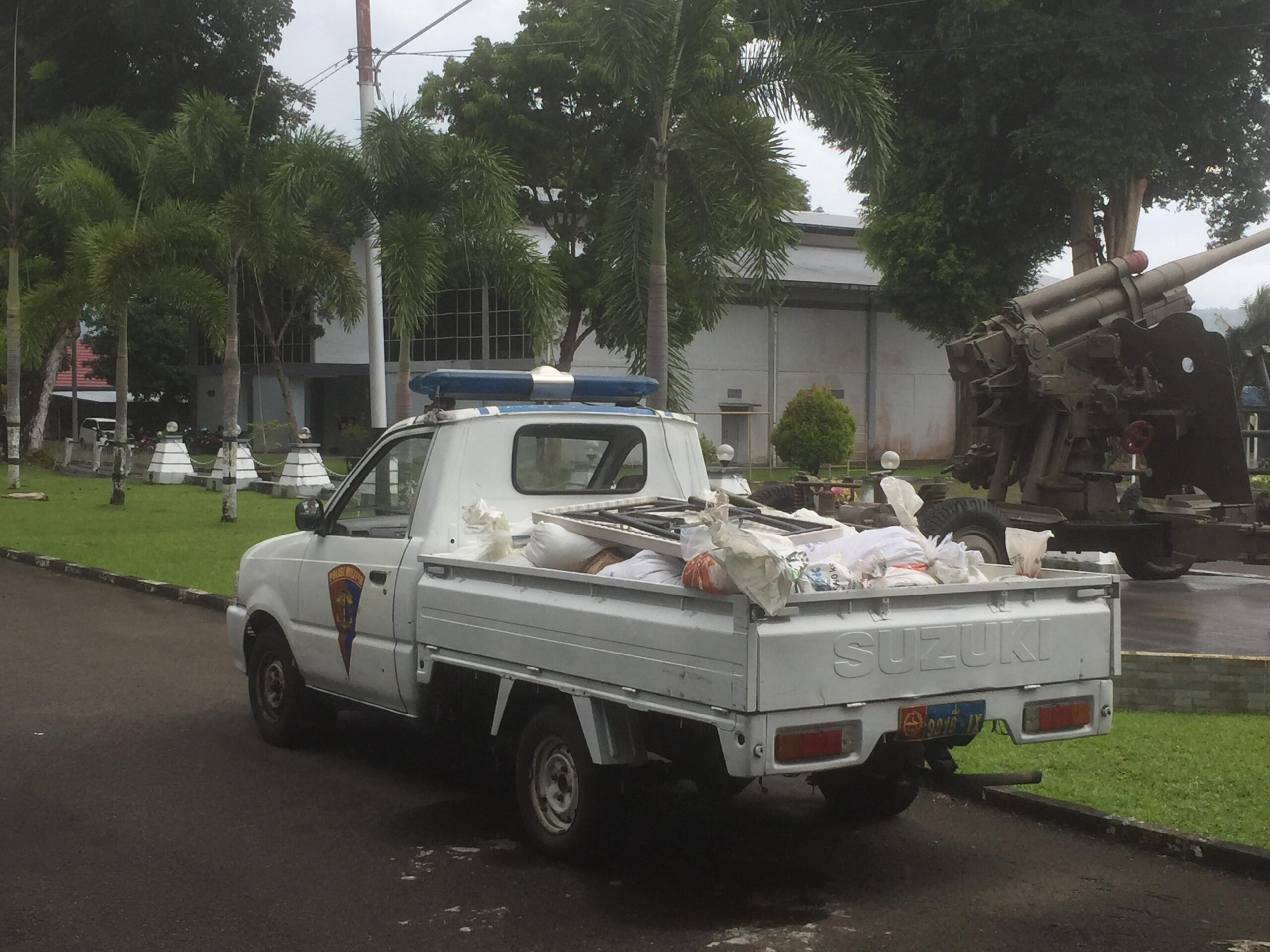 Lantamal IX Ambon Musnahkan 1,4 Ton Minuman Keras 3 IMG 20250228 WA0009 scaled