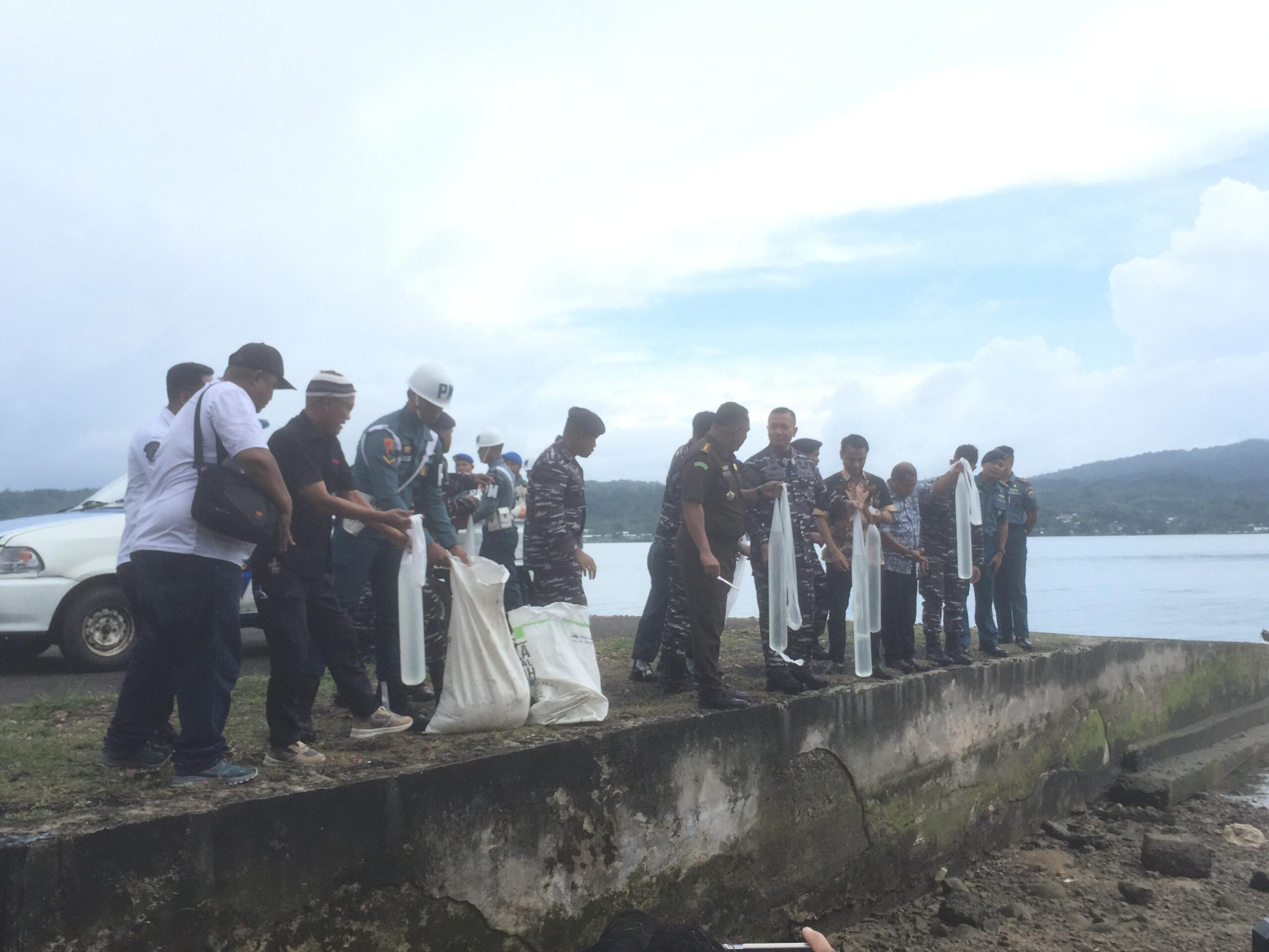 Lantamal IX Ambon Musnahkan 1,4 Ton Minuman Keras 1 IMG 20250228 WA0013 scaled