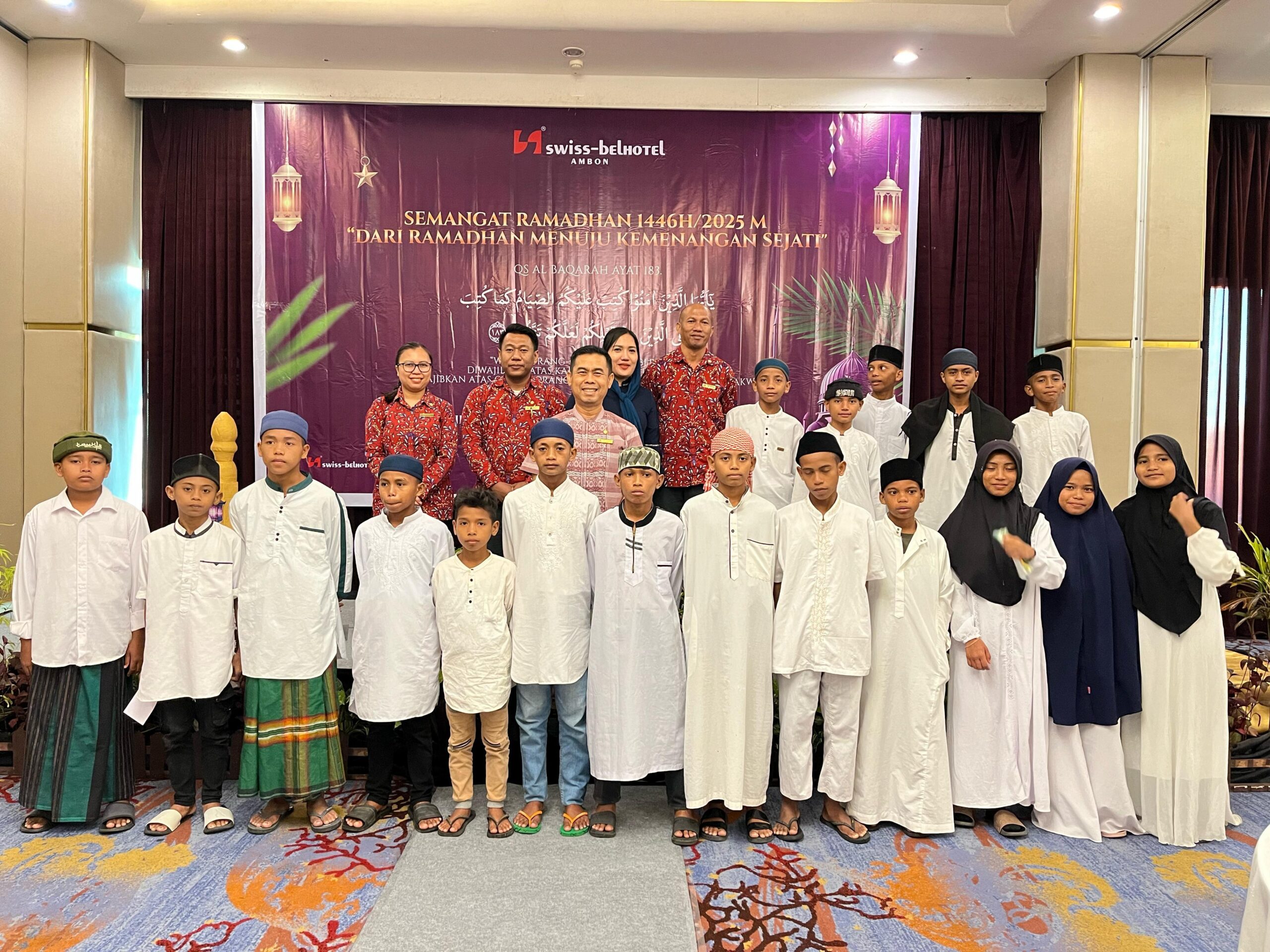 Swiss-Belhotel Ambon Gelar Buka Puasa Bersama Anak-Anak Yayasan Al-Madinah Ambon 1 WhatsApp Image 2025 03 14 at 05.49.46 scaled