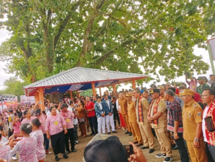 Gubernur Membuka Dengan Resmi Panas Gandong Rumahkay - Rutong 1 WhatsApp Image 2025 03 18 at 10.36.21