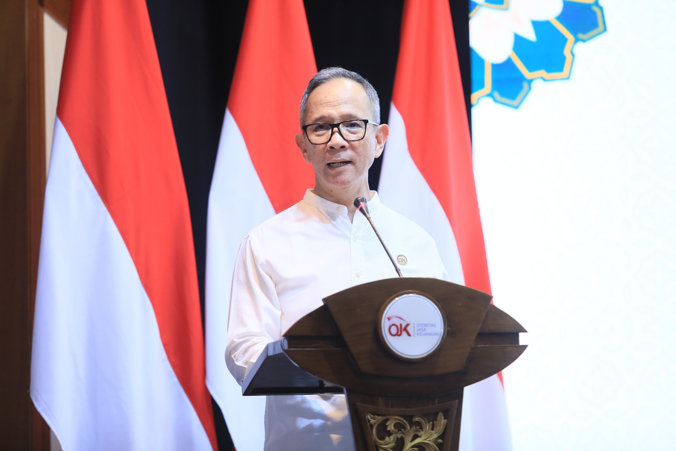 OJK Berkomitmen Meningkatkan Akses Keuangan Syariah Di Masyarakat 1 WhatsApp Image 2025 03 26 at 03.05.53