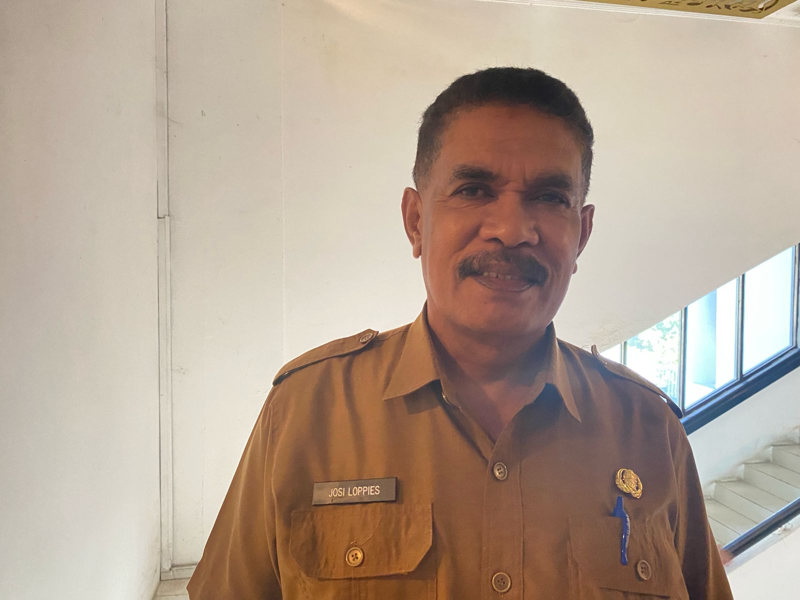 Pemkot Akan Bagikan 200 Etalase Gratis Untuk Pedagang. 1 WhatsApp Image 2025 04 16 at 21.45.30